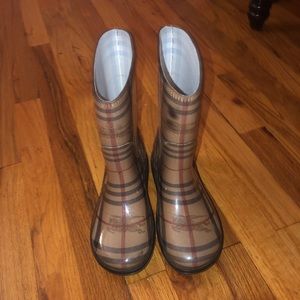 Burberry Shoes - BURBERRY CALF RAINBOOTS Burberry Shoes - BURBERRY CALF RAINBOOTS